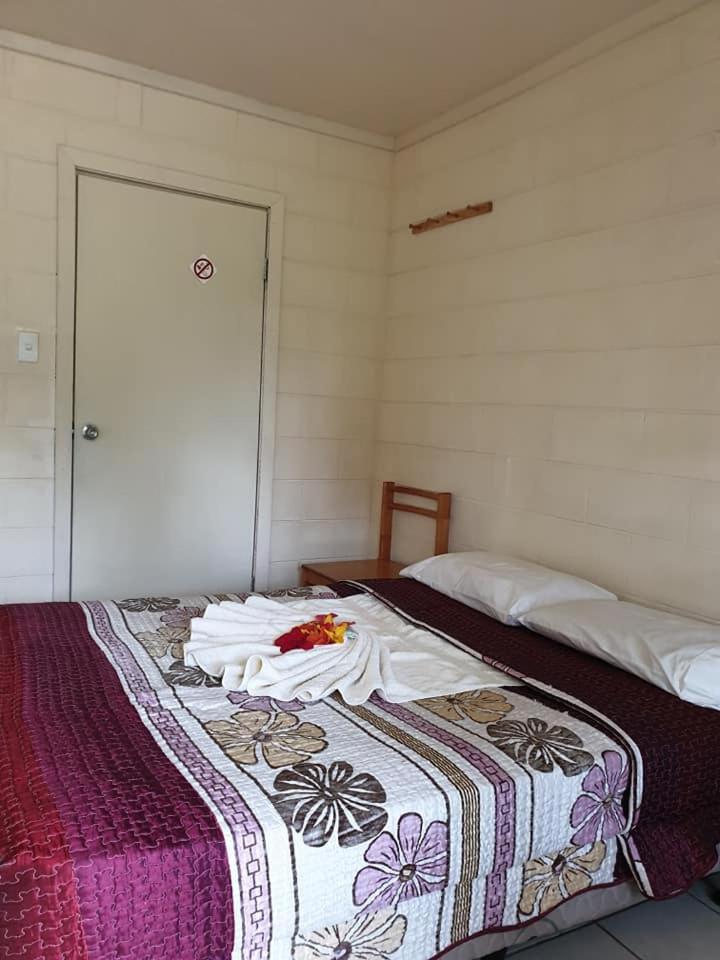 Transit Motel Мулифануа Экстерьер фото