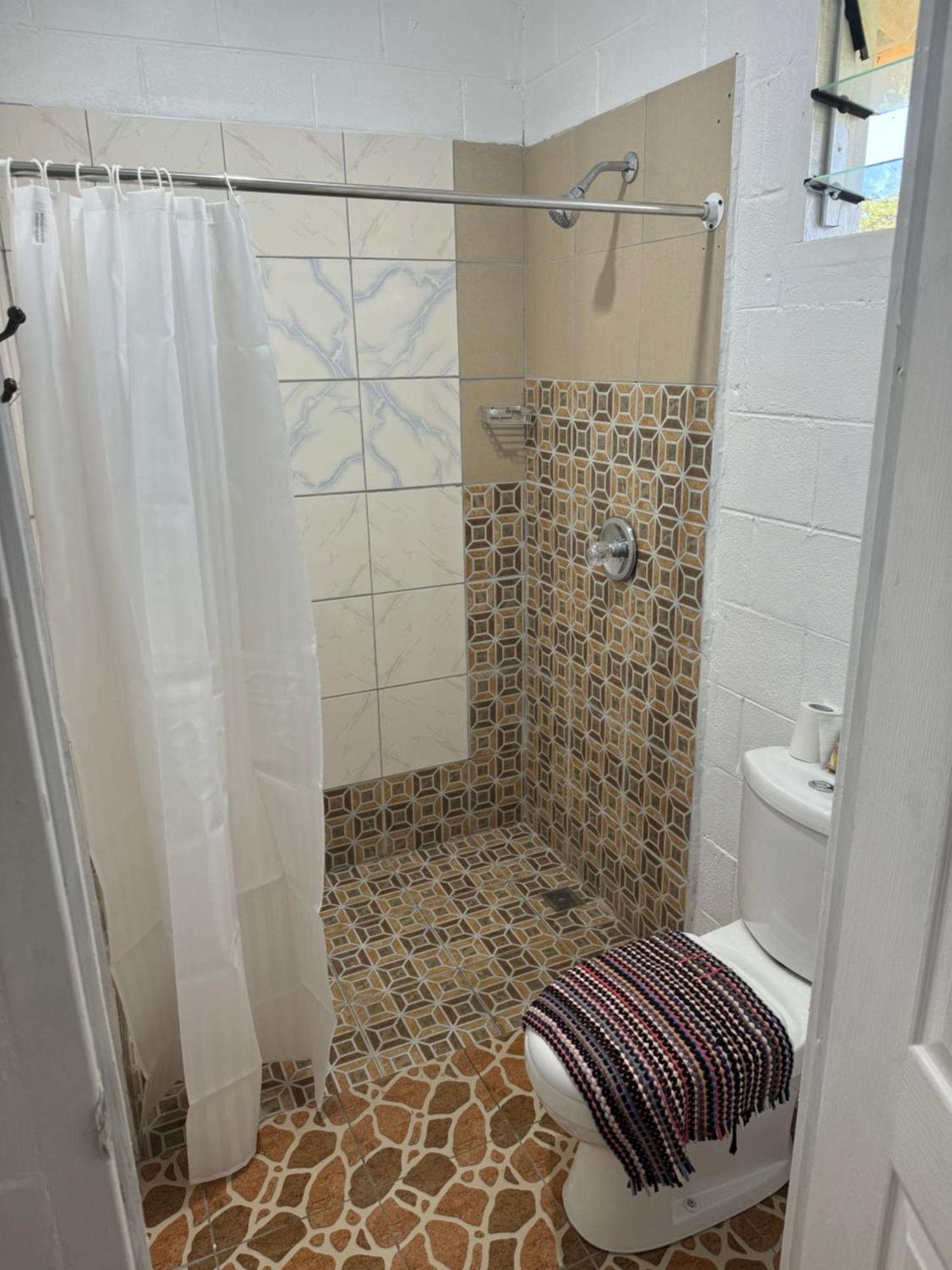 Transit Motel Мулифануа Экстерьер фото