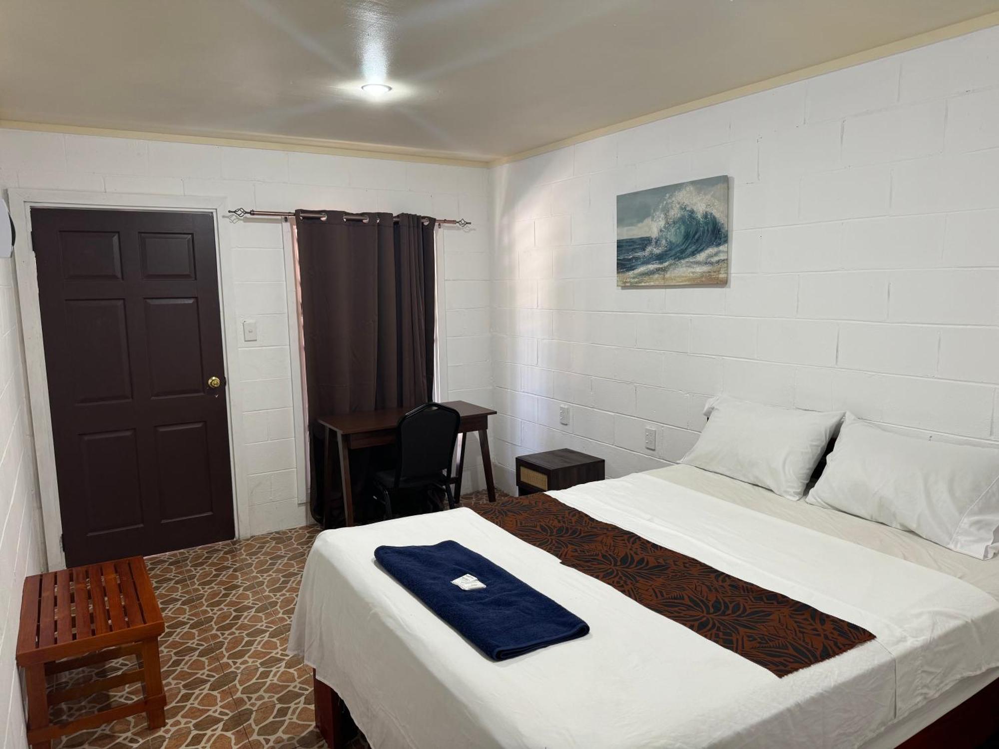 Transit Motel Мулифануа Экстерьер фото