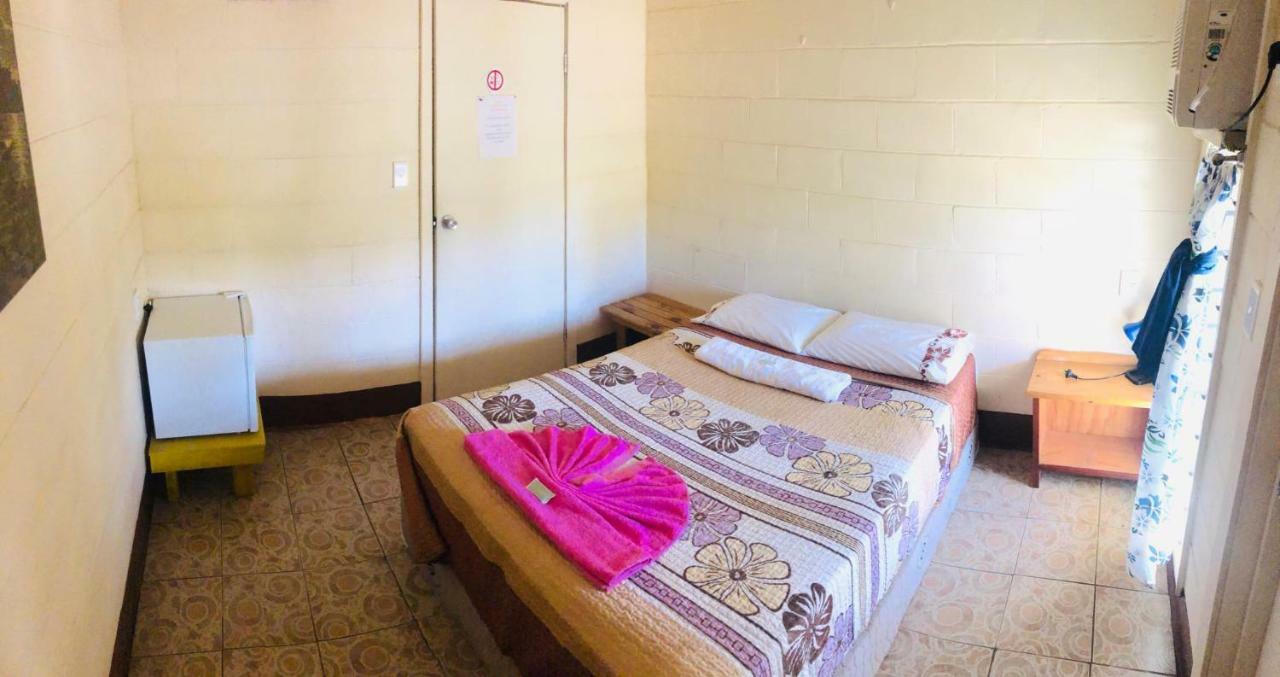 Transit Motel Мулифануа Экстерьер фото