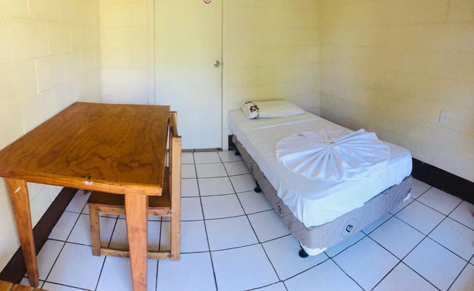 Transit Motel Мулифануа Экстерьер фото